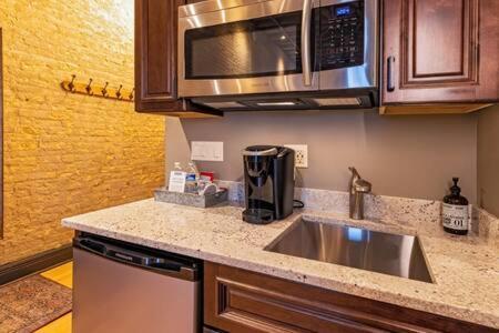 Hip Urban Loft-Small Town Charm-124 Lofts #2 西邓迪 外观 照片